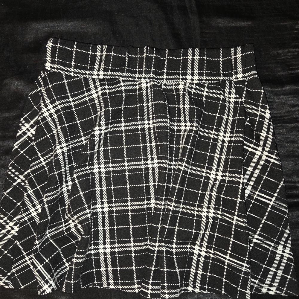 SHEIN Black and White Plaid Mini Skirt